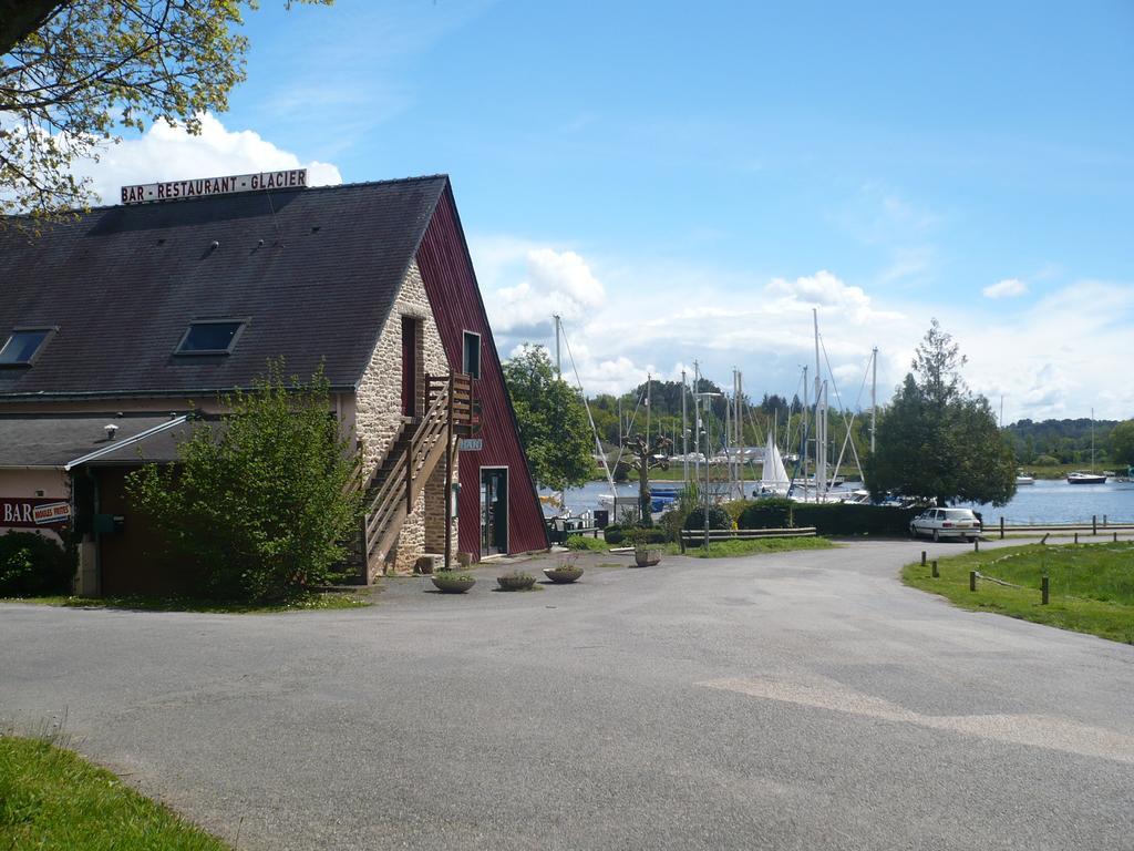 La Guguenaie Pensionat Béganne Exteriör bild